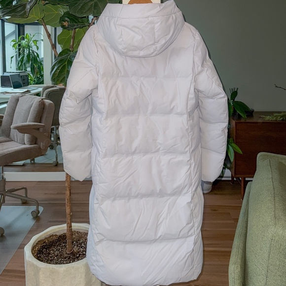 Long puffer coat - Picture 4 of 4